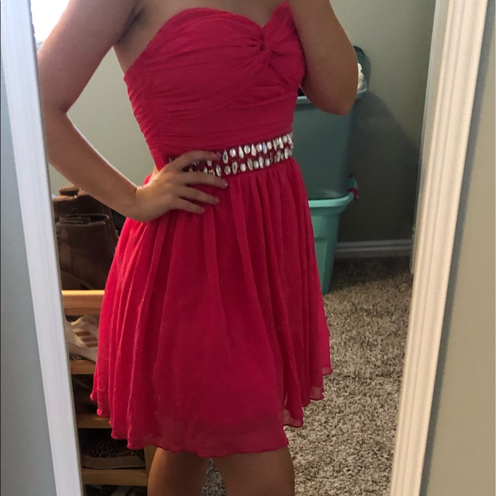 NWOT Pink homecoming dress
